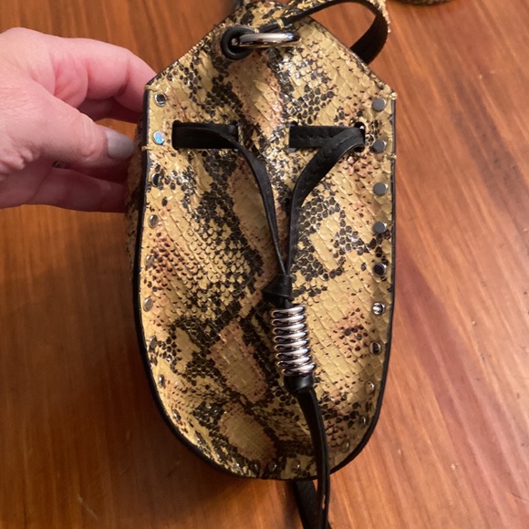 Isabel marant snake crossbody bag - Picture 3 of 5